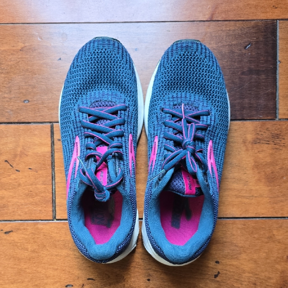 Brooks Blue and Pink Athletic Shoes with Breathable Mesh